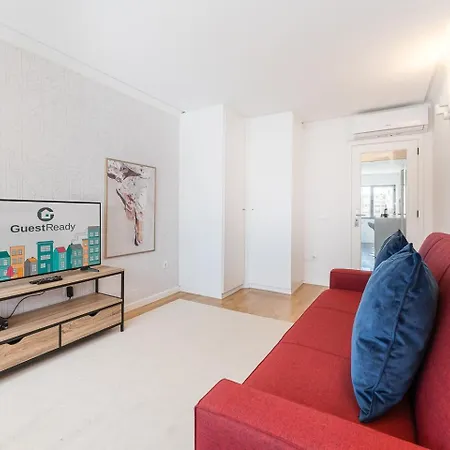 Guestready - Geometric Dawn In Do Conde *